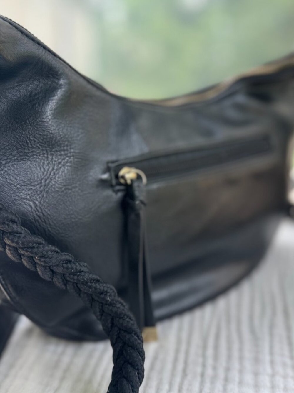 Urban Originals Luna Slouchy Sling Half Moon Bag - Picture 8 of 8